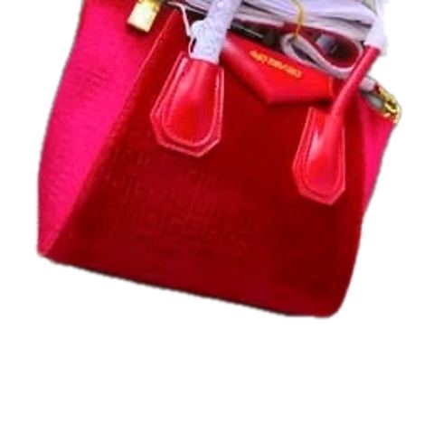 Hand bag, GH₵300
